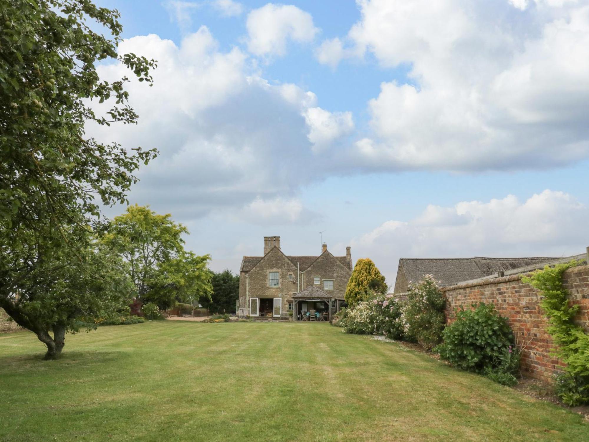 Villa Glapthorn Manor Peterborough Exterior foto